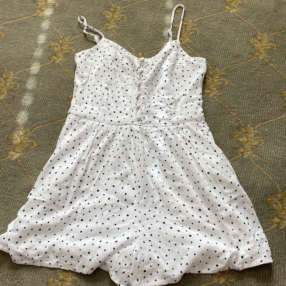 one clothing polka dot romper size XS